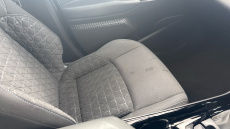 Toyota C-HR 1.8 Hybrid Design 5dr CVT Hybrid Hatchback
